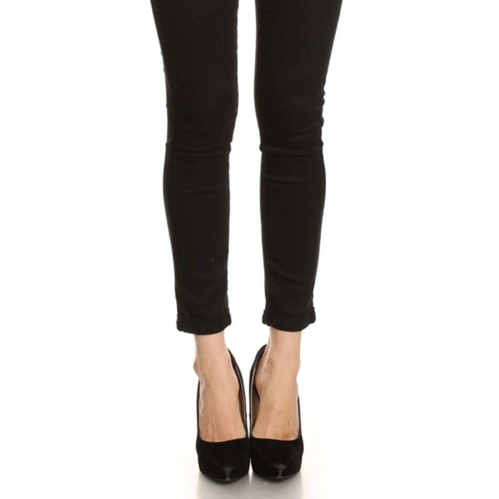 Harlow Skinny Jeans (Black) - Picture 2 of 5